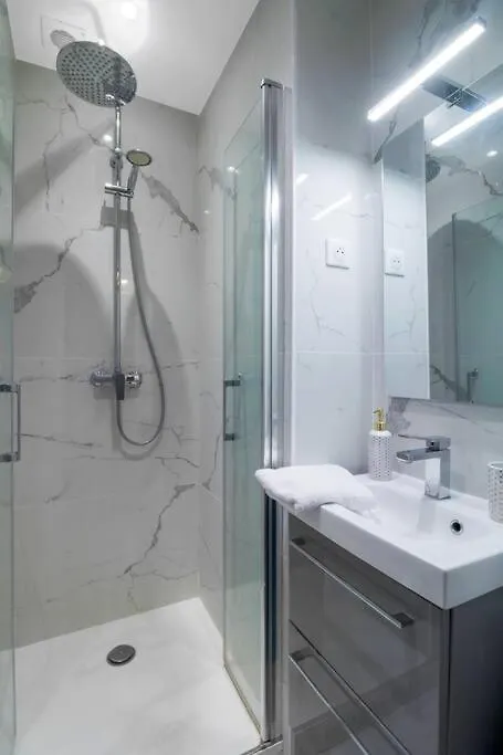 1 Bedroom#Haussmann#Amazing View#Effeiltower#Ac Paris Apartment